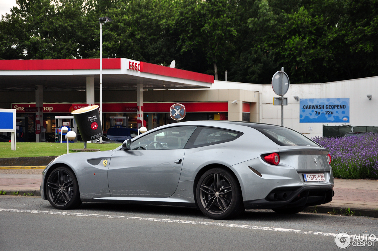 Ferrari FF