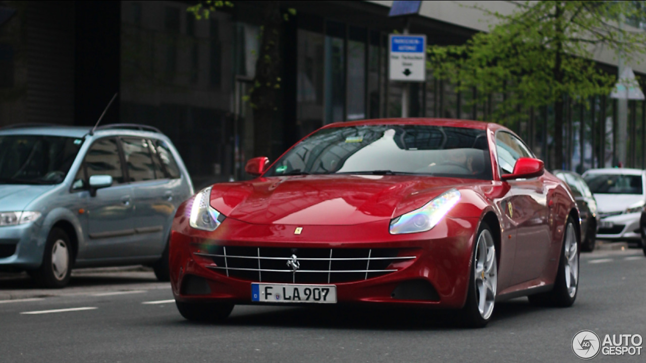 Ferrari FF