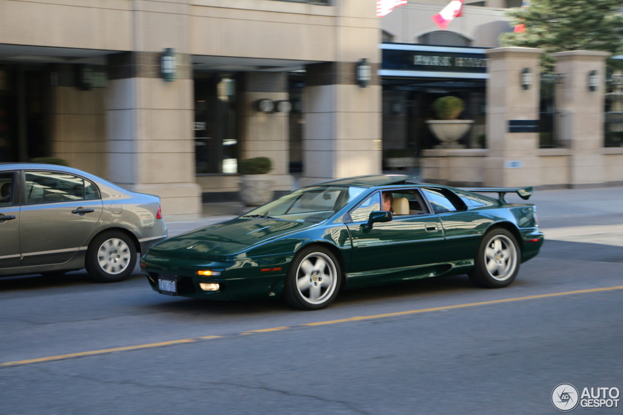 Lotus Esprit S4