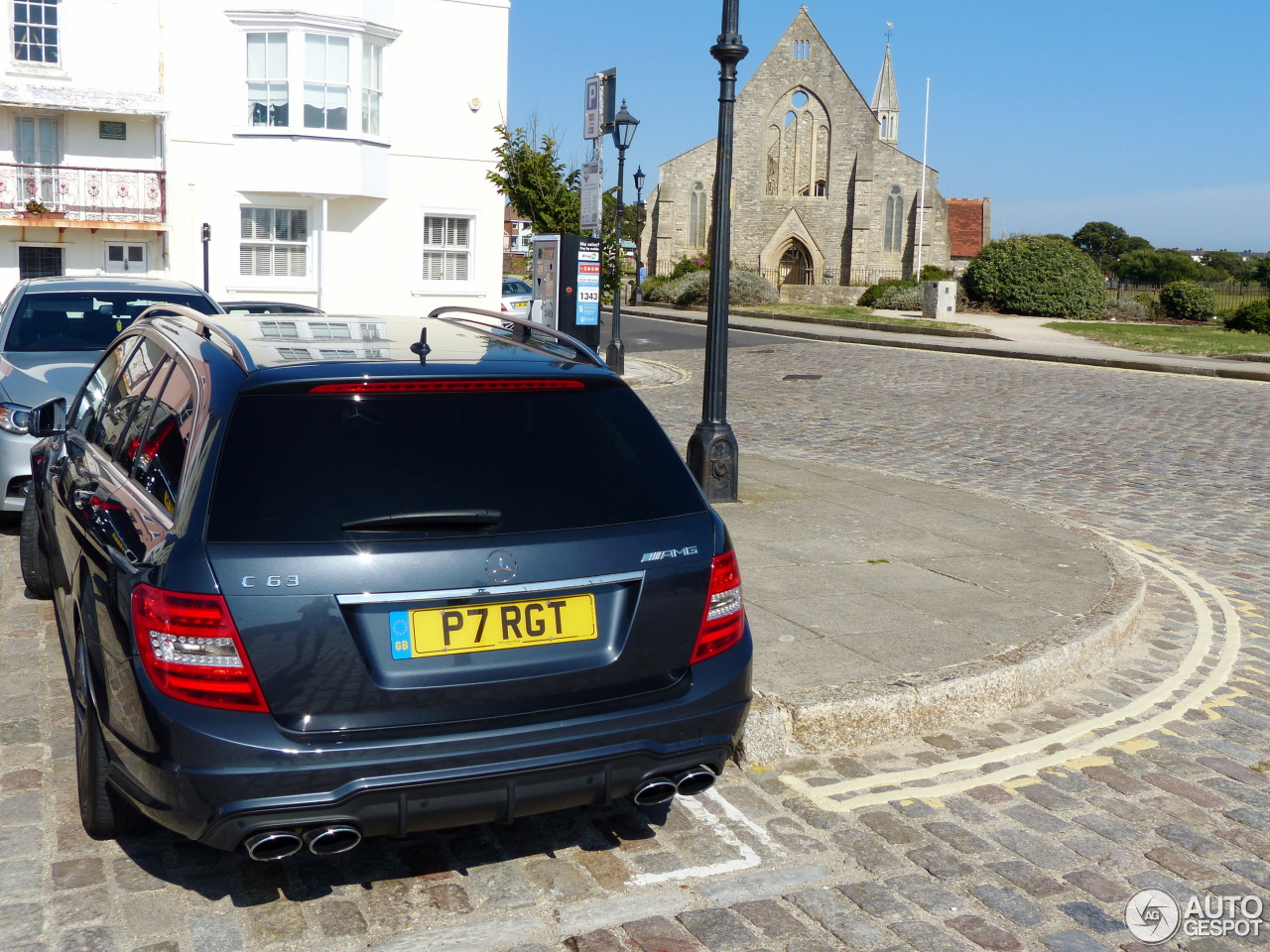 Mercedes-Benz C 63 AMG Estate 2012