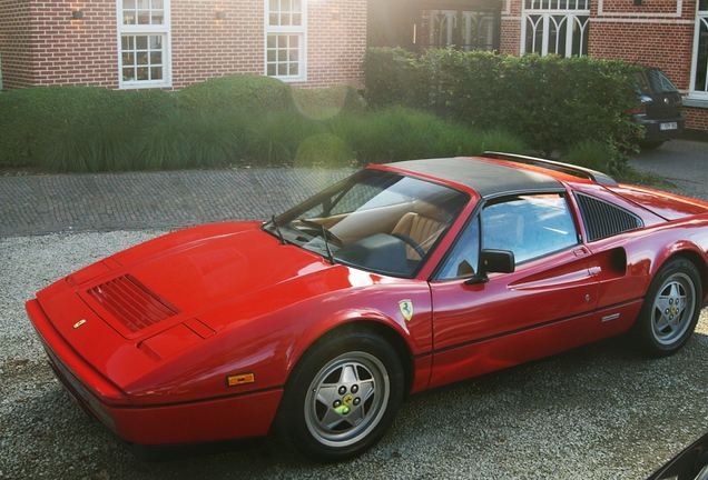 Ferrari 328 GTS