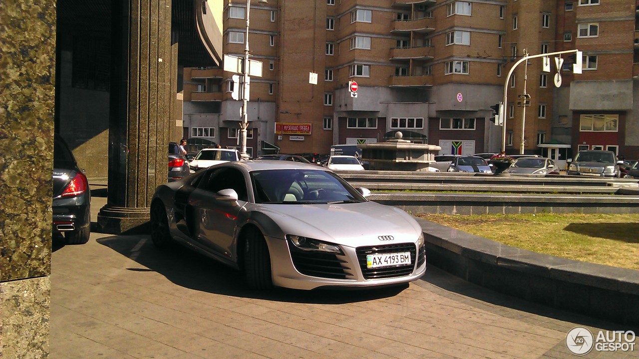 Audi R8