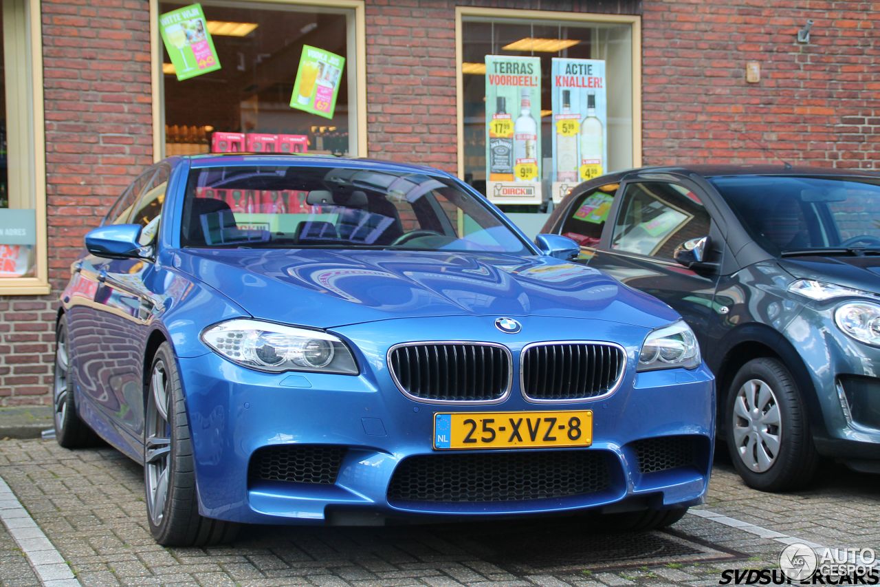 BMW M5 F10 2011