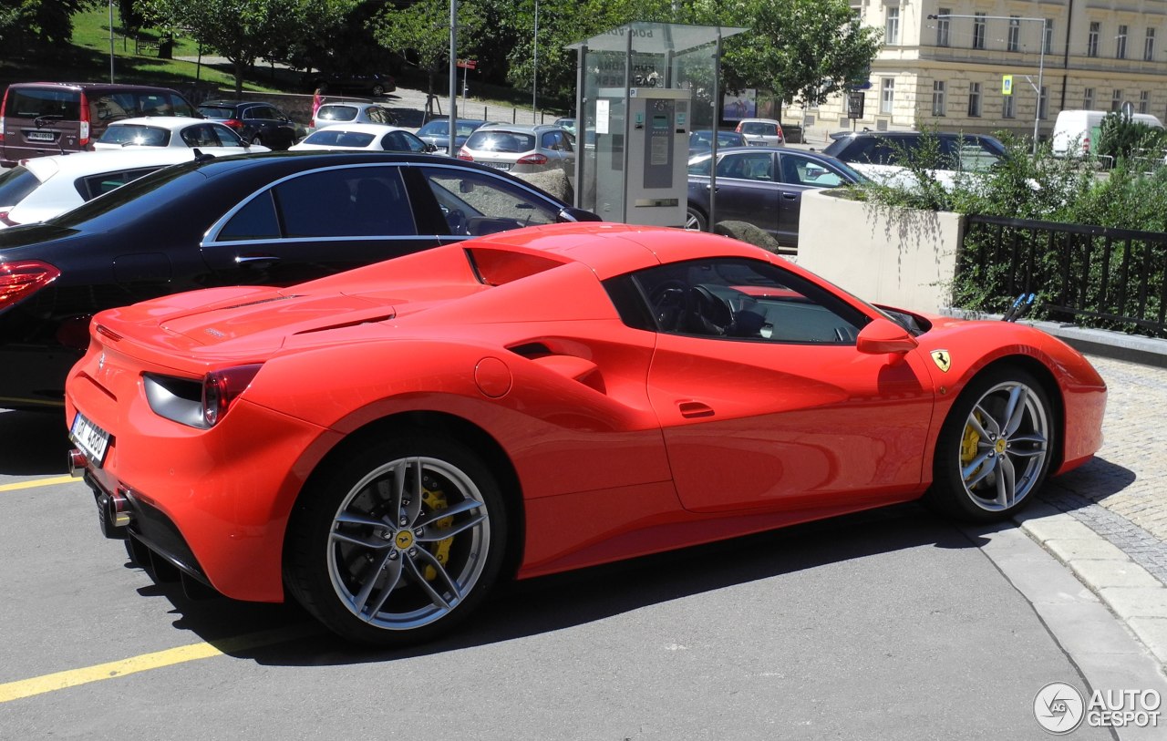 Ferrari 488 Spider