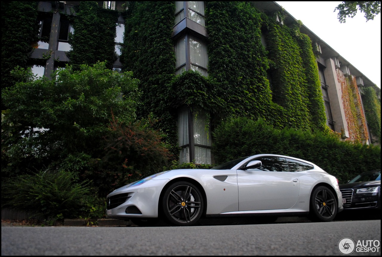 Ferrari FF