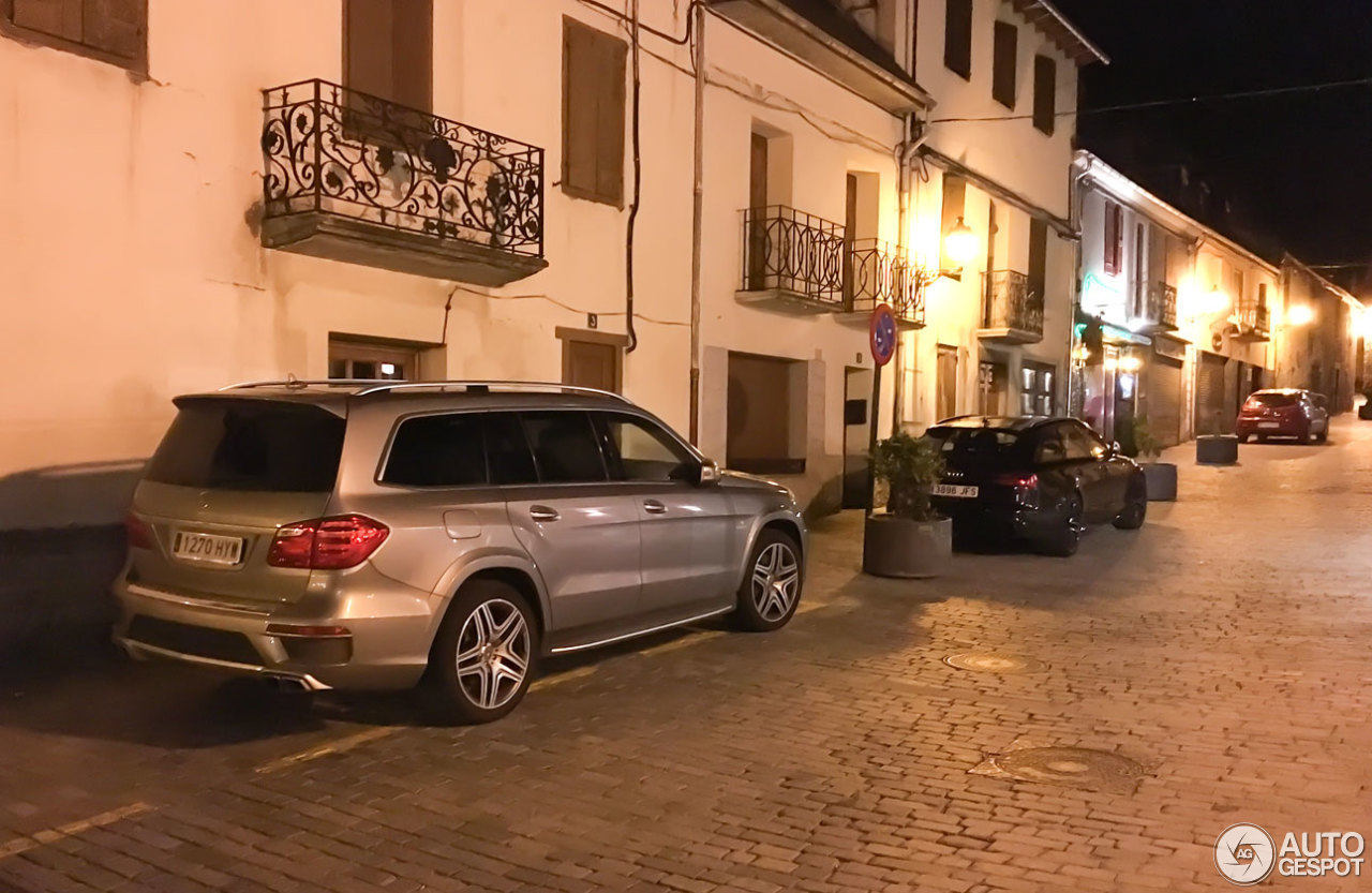 Mercedes-Benz GL 63 AMG X166