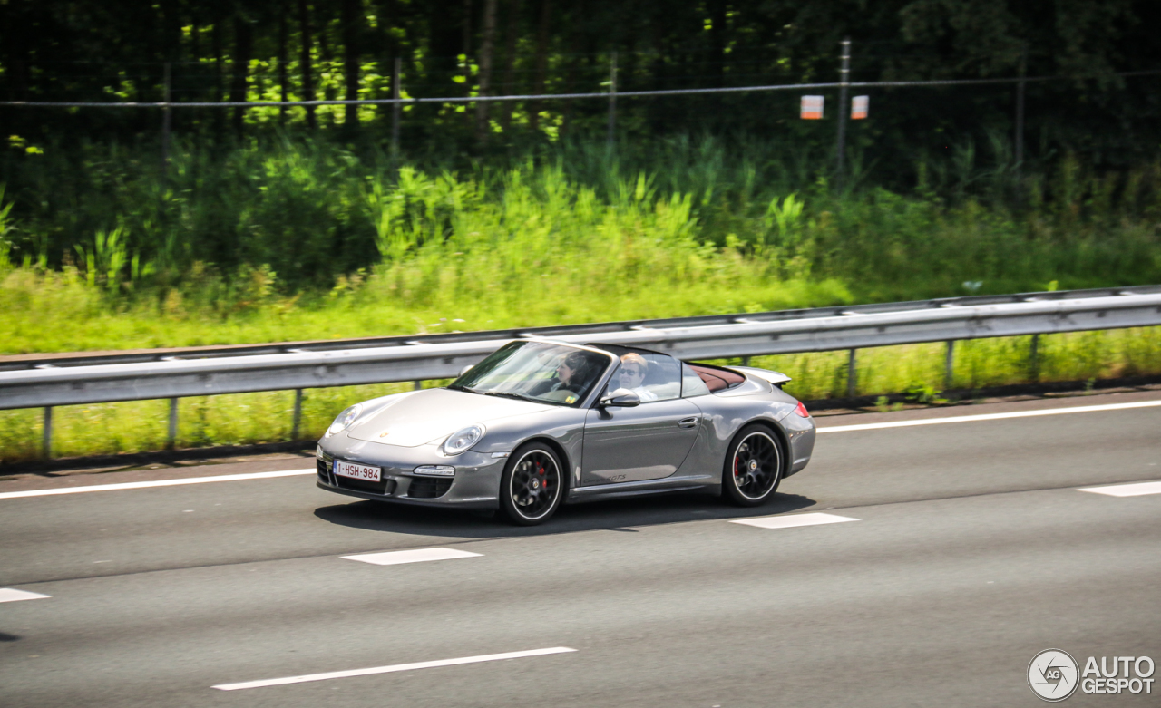 Porsche 997 Carrera 4 GTS Cabriolet