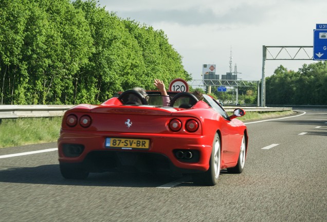 Ferrari 360 Spider