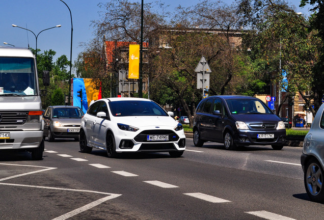 Ford Focus RS 2015