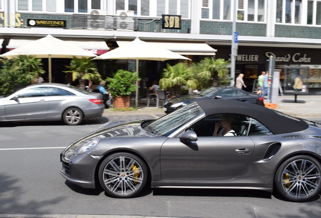 Porsche 991 Turbo S Cabriolet MkI