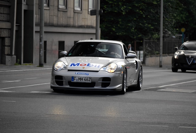 Porsche 996 GT2