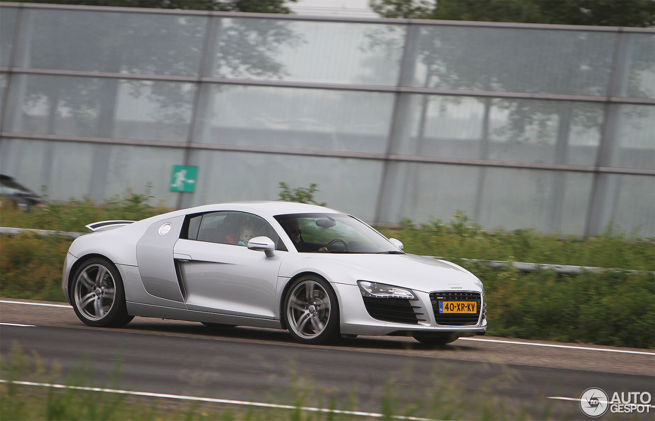 Audi R8