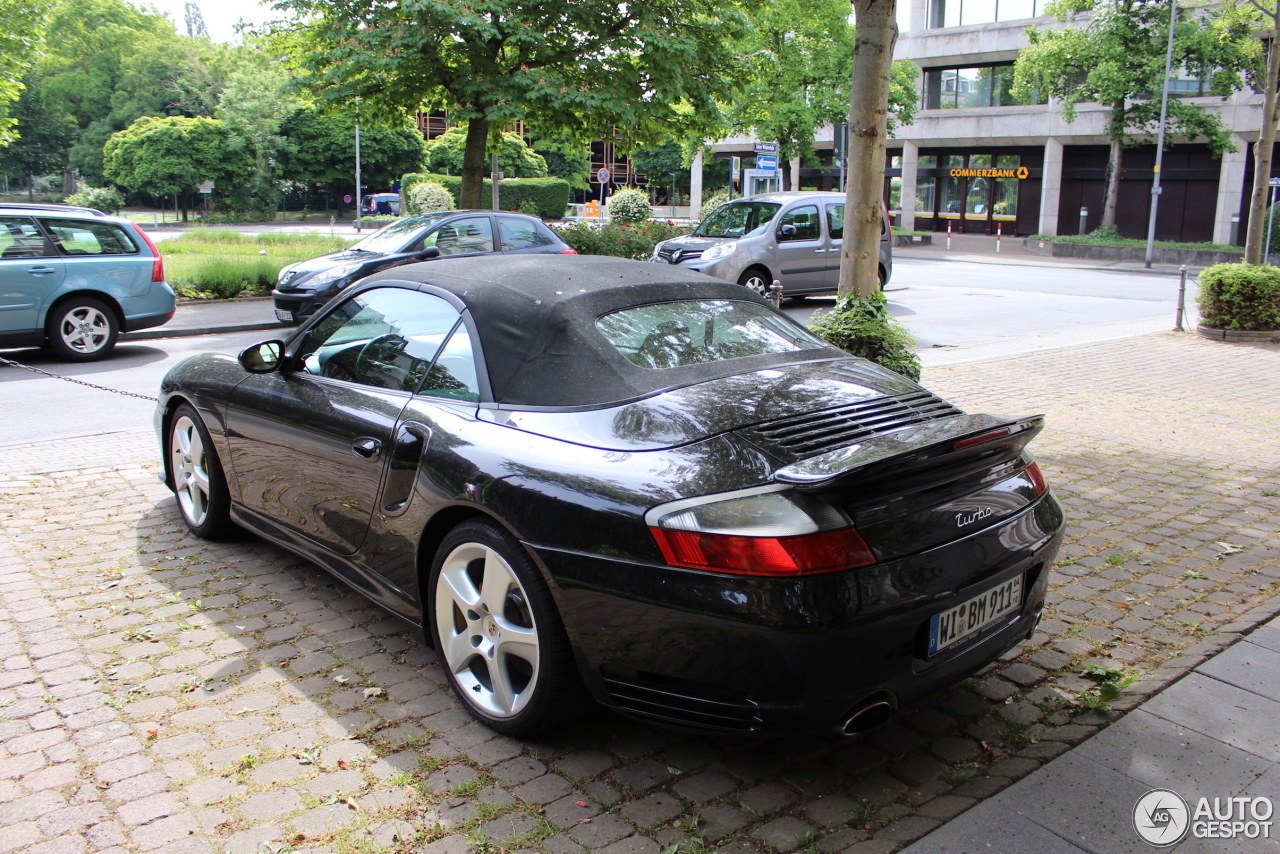 Porsche 996 Turbo Cabriolet