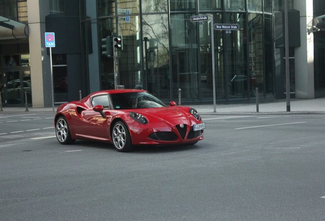 Alfa Romeo 4C Coupé