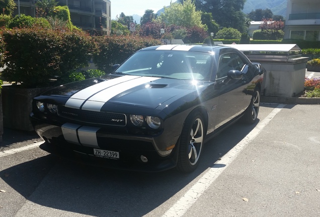 Dodge Challenger SRT-8 392