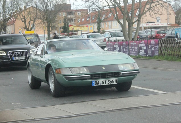 Ferrari 365 GTB/4 Daytona