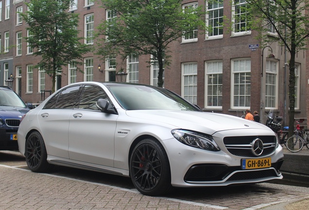 Mercedes-AMG C 63 S W205