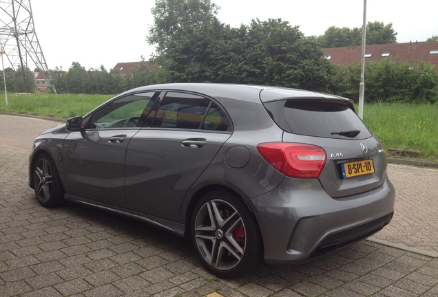 Mercedes-Benz A 45 AMG