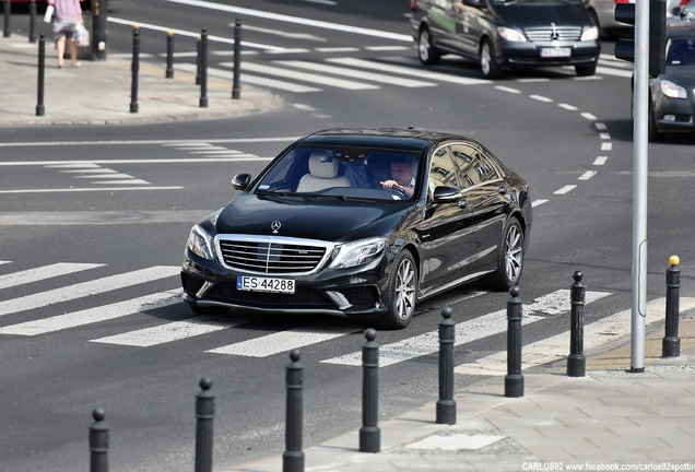 Mercedes-Benz S 63 AMG V222