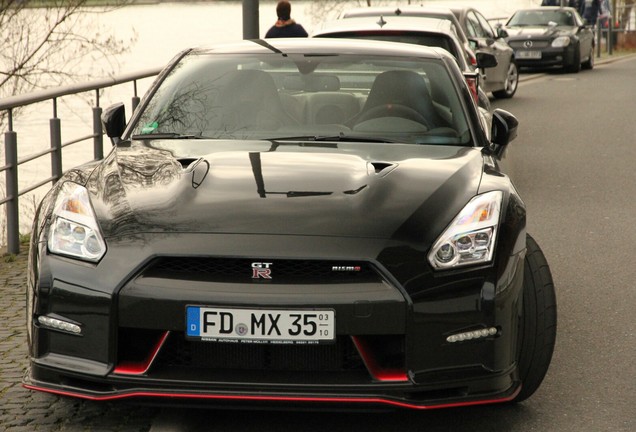 Nissan GT-R 2011 Nismo