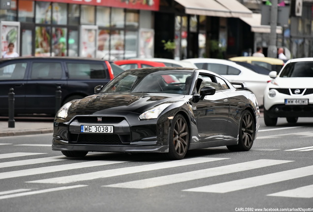 Nissan GT-R