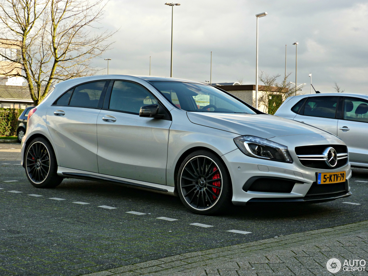 Mercedes-Benz A 45 AMG