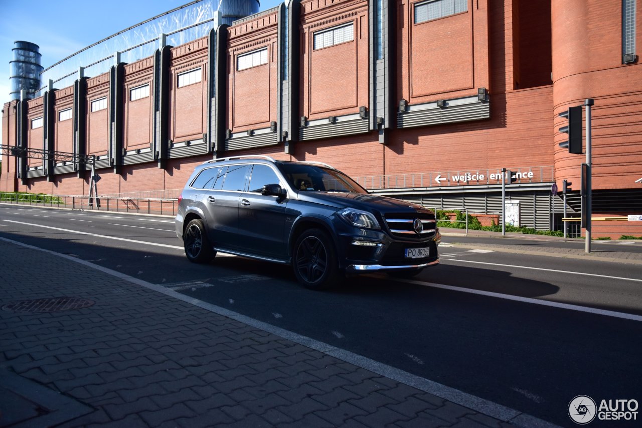 Mercedes-Benz GL 63 AMG X166