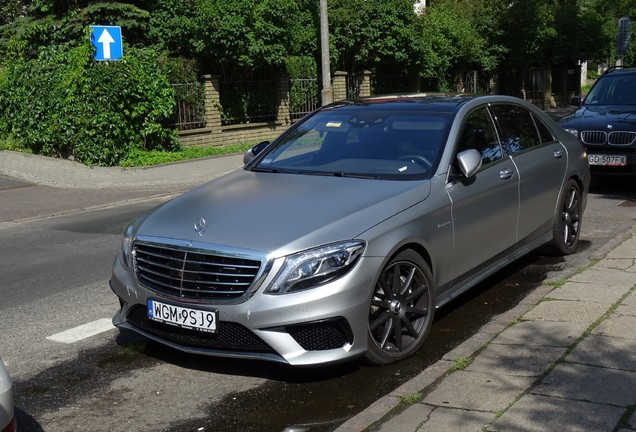 Mercedes-Benz S 63 AMG V222