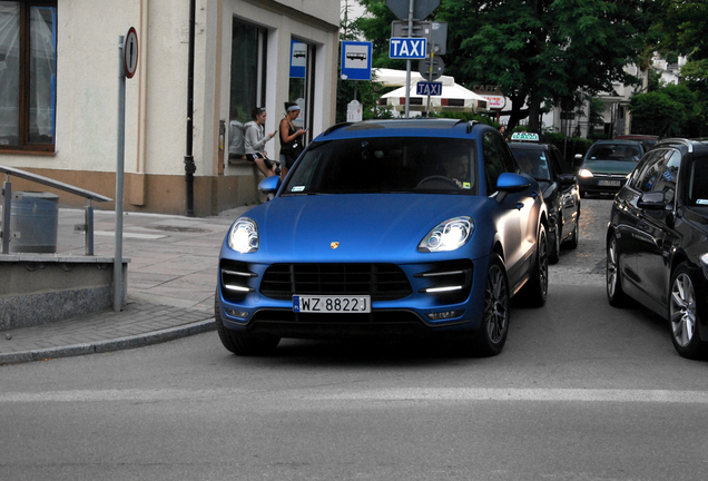 Porsche 95B Macan Turbo