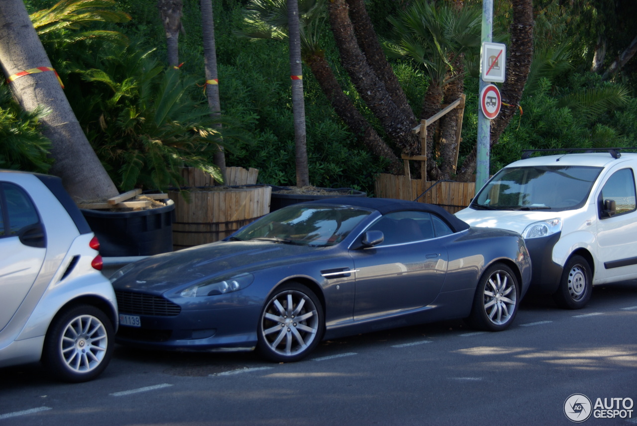 Aston Martin DB9 Volante