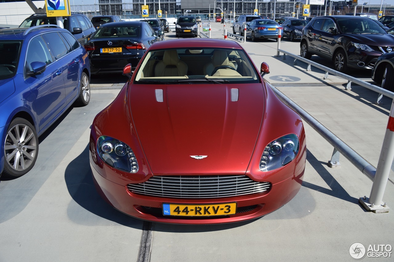 Aston Martin V8 Vantage