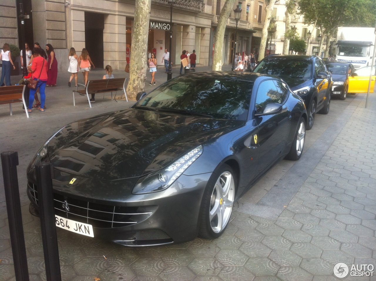 Ferrari FF