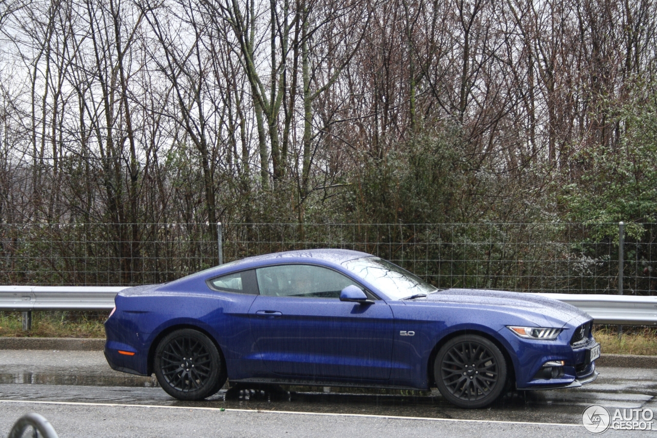 Ford Mustang GT 2015