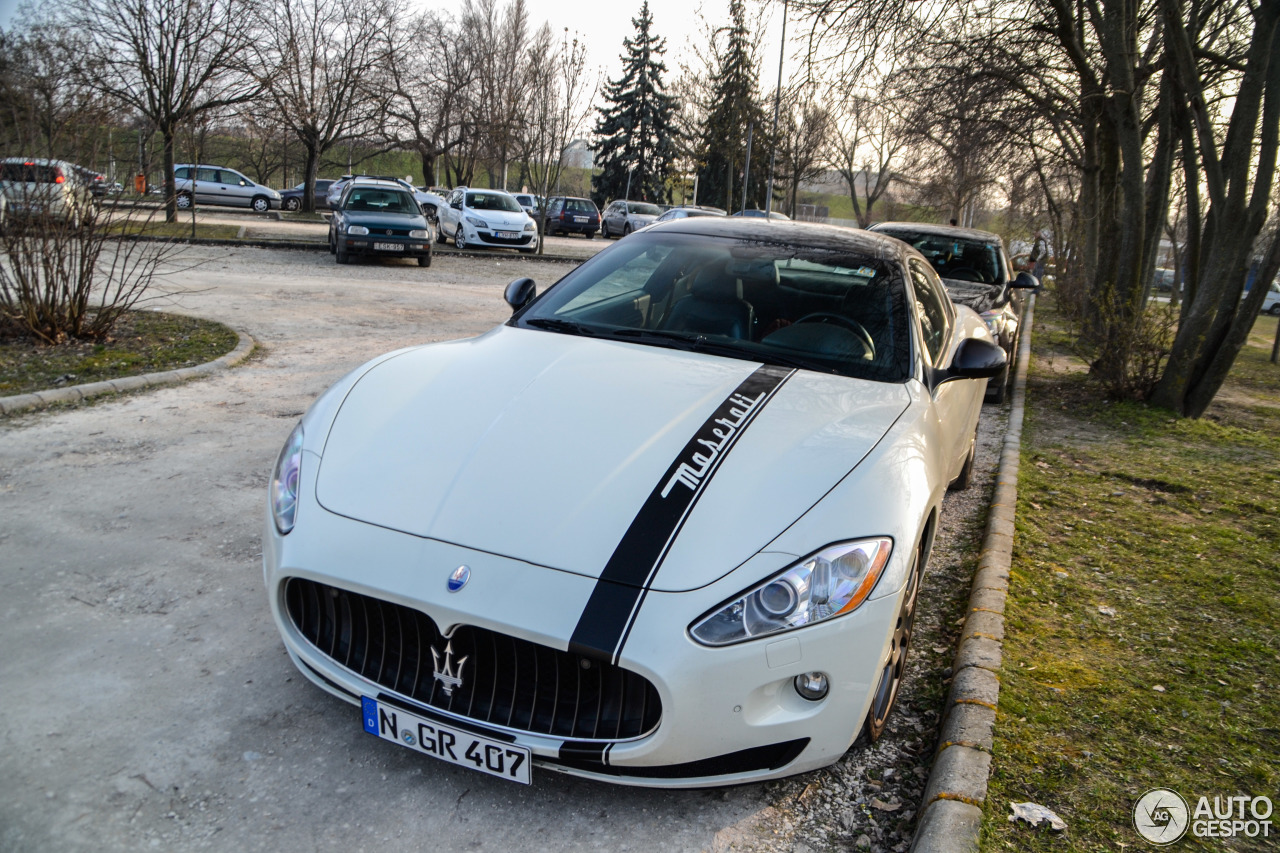 Maserati GranTurismo S Automatic