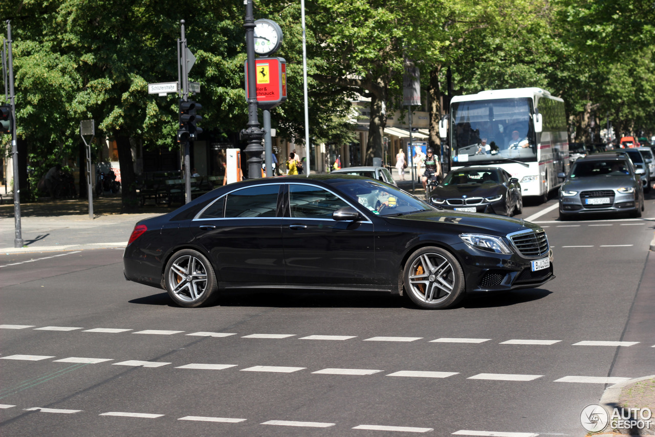 Mercedes-Benz S 63 AMG V222