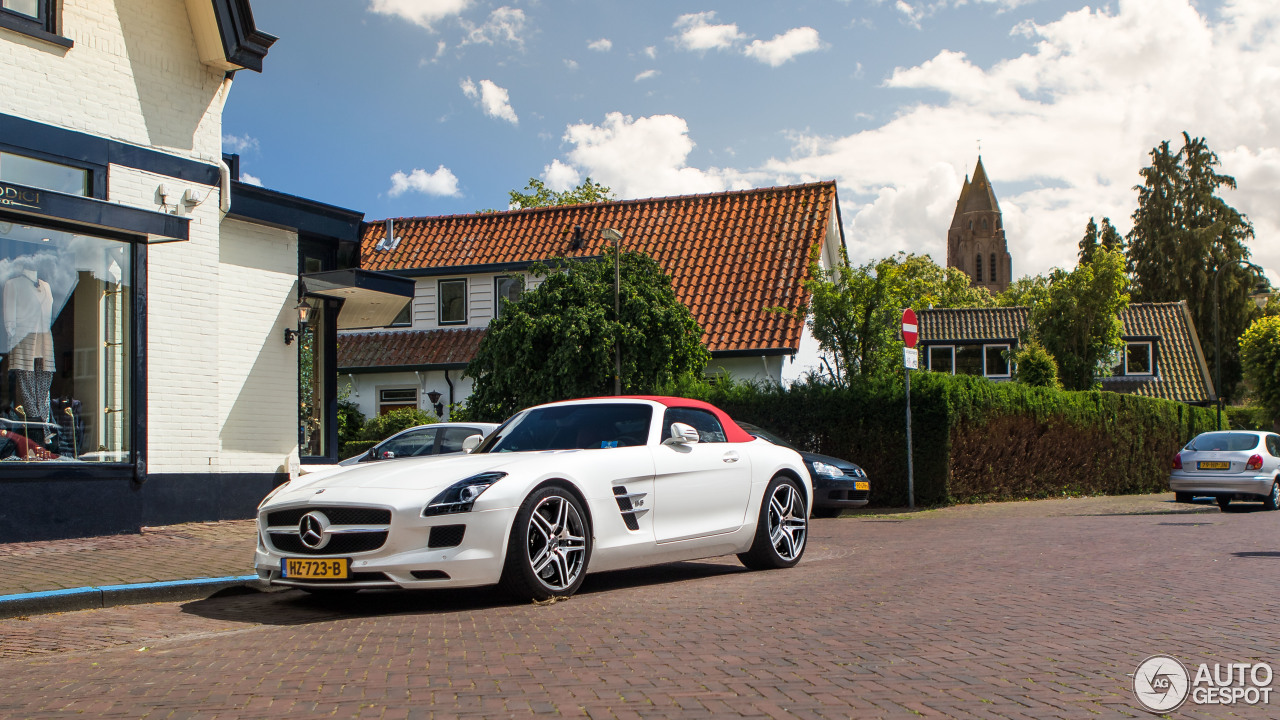 Mercedes-Benz SLS AMG Roadster