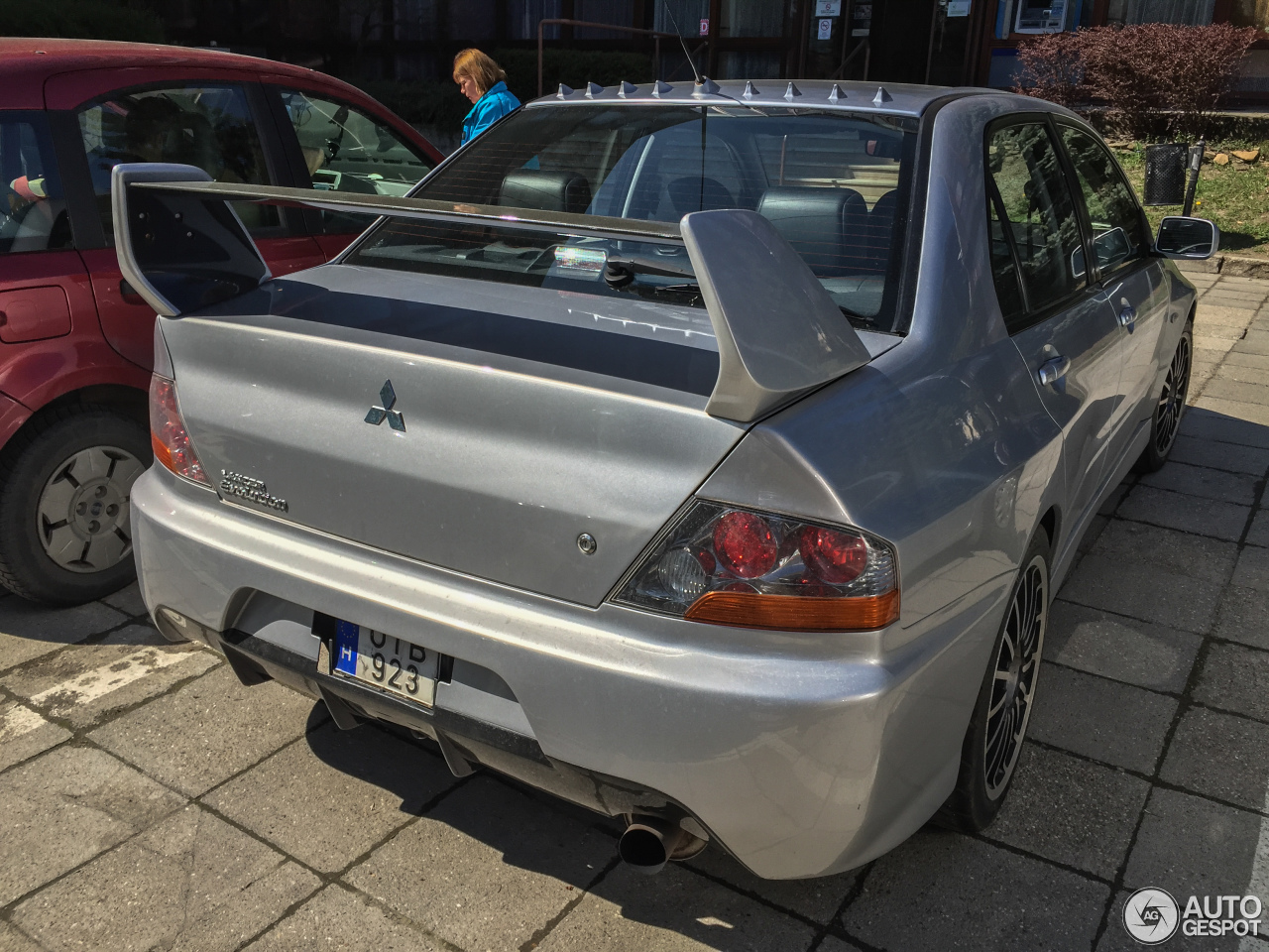 Mitsubishi Lancer Evolution IX