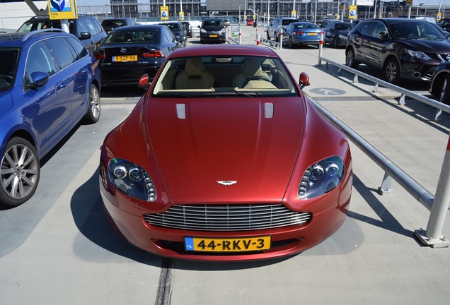 Aston Martin V8 Vantage