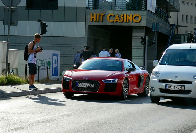 Audi R8 V10 Plus 2015