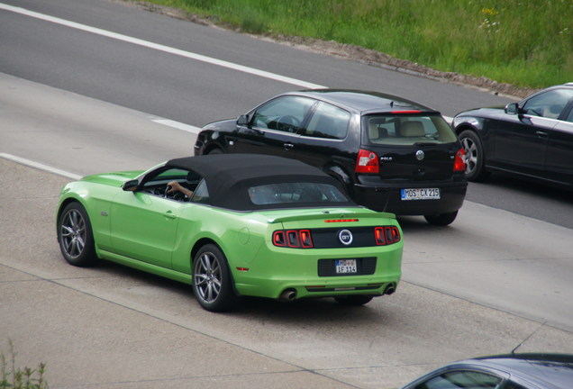 Ford Mustang GT Convertible 2013