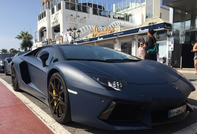 Lamborghini Aventador LP700-4