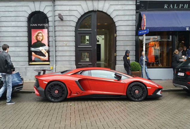 Lamborghini Aventador LP750-4 SuperVeloce