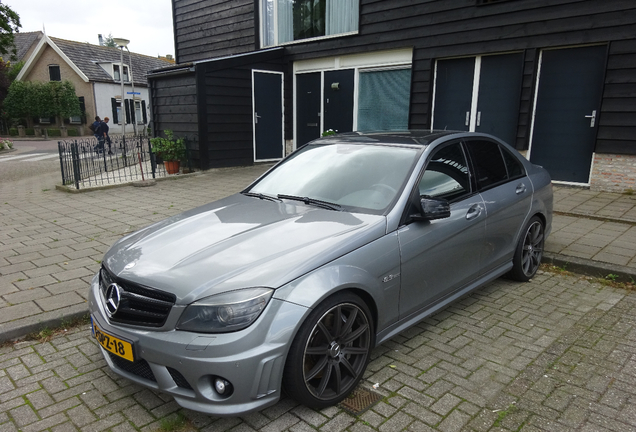 Mercedes-Benz C 63 AMG W204