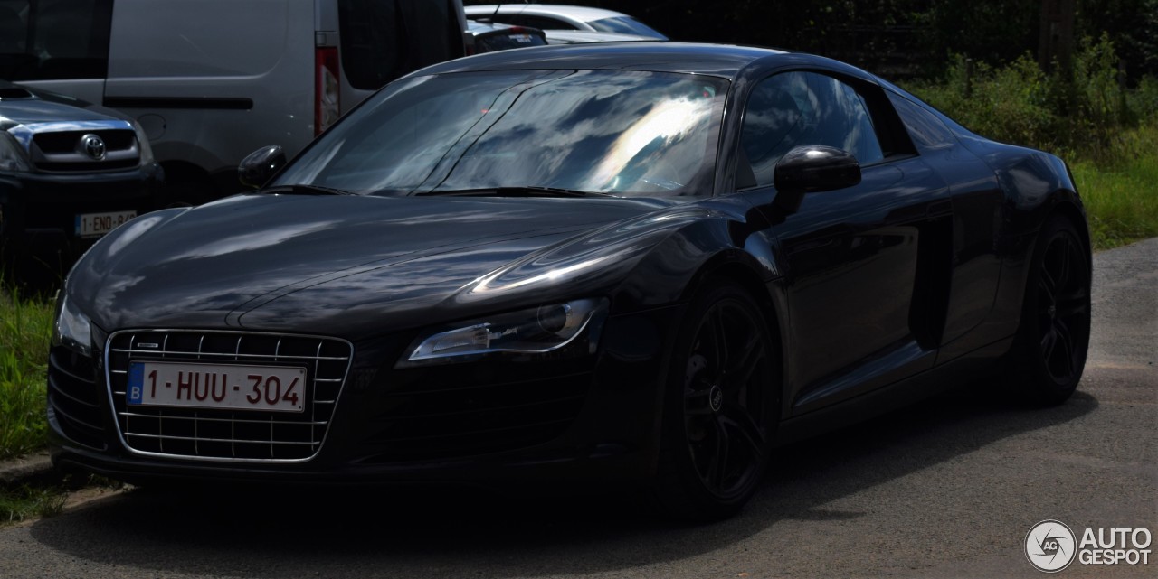 Audi R8