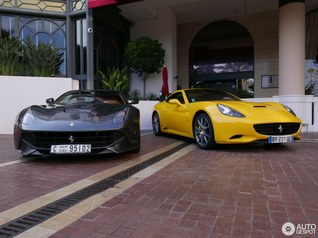 Ferrari California