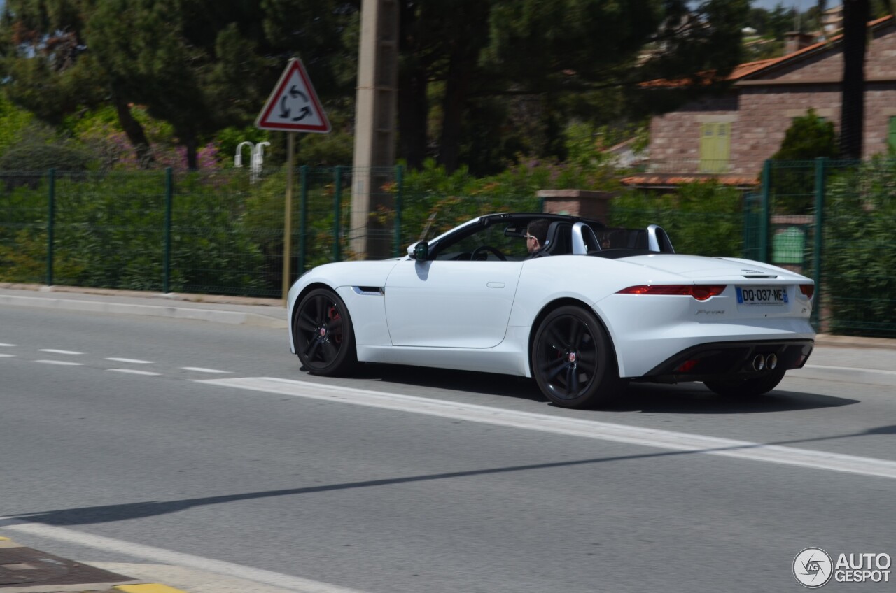 Jaguar F-TYPE S Convertible