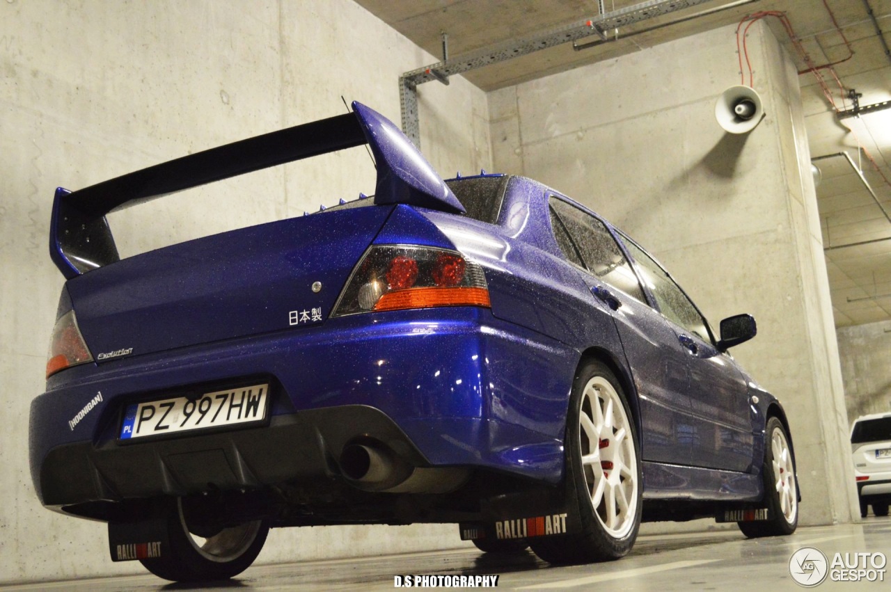 Mitsubishi Lancer Evolution IX MR