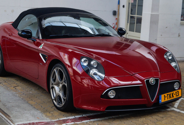 Alfa Romeo 8C Spider