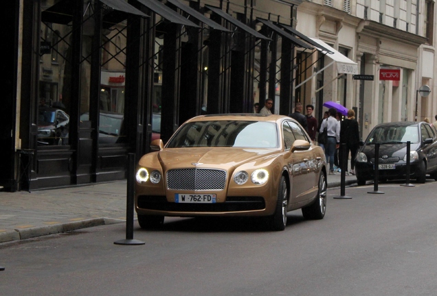 Bentley Flying Spur V8