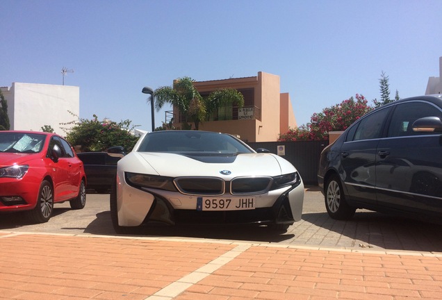 BMW i8